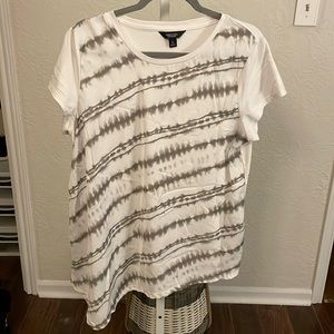 Simply Vera by Vera Wang top